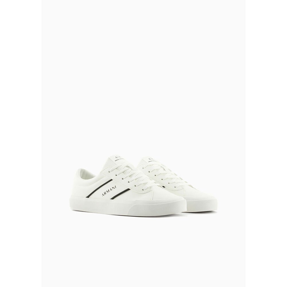 

Кроссовки Armani Exchange XUX165_XV758, белый