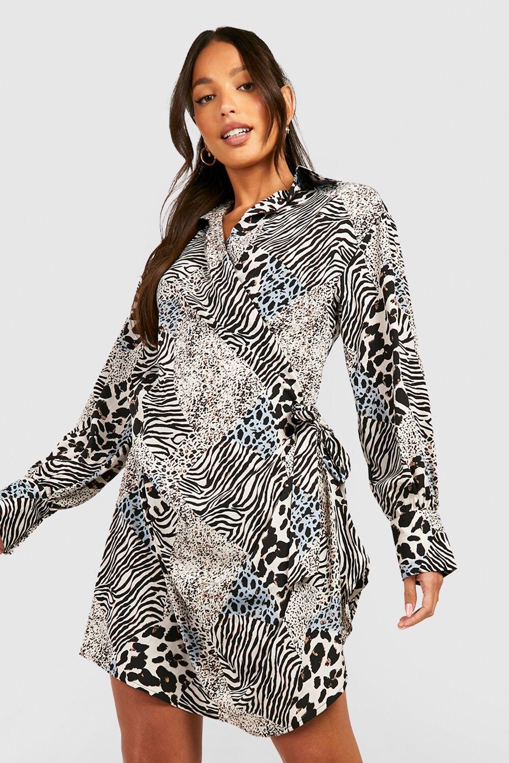 

Высокое платье-рубашка с разным животным принтом и завязкой по сторонам Boohoo, черный
