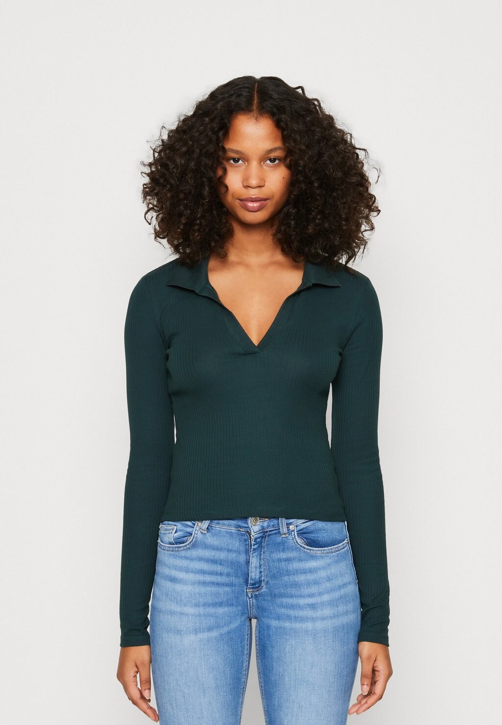 

Рубашка с длинным рукавом Monki, зеленый