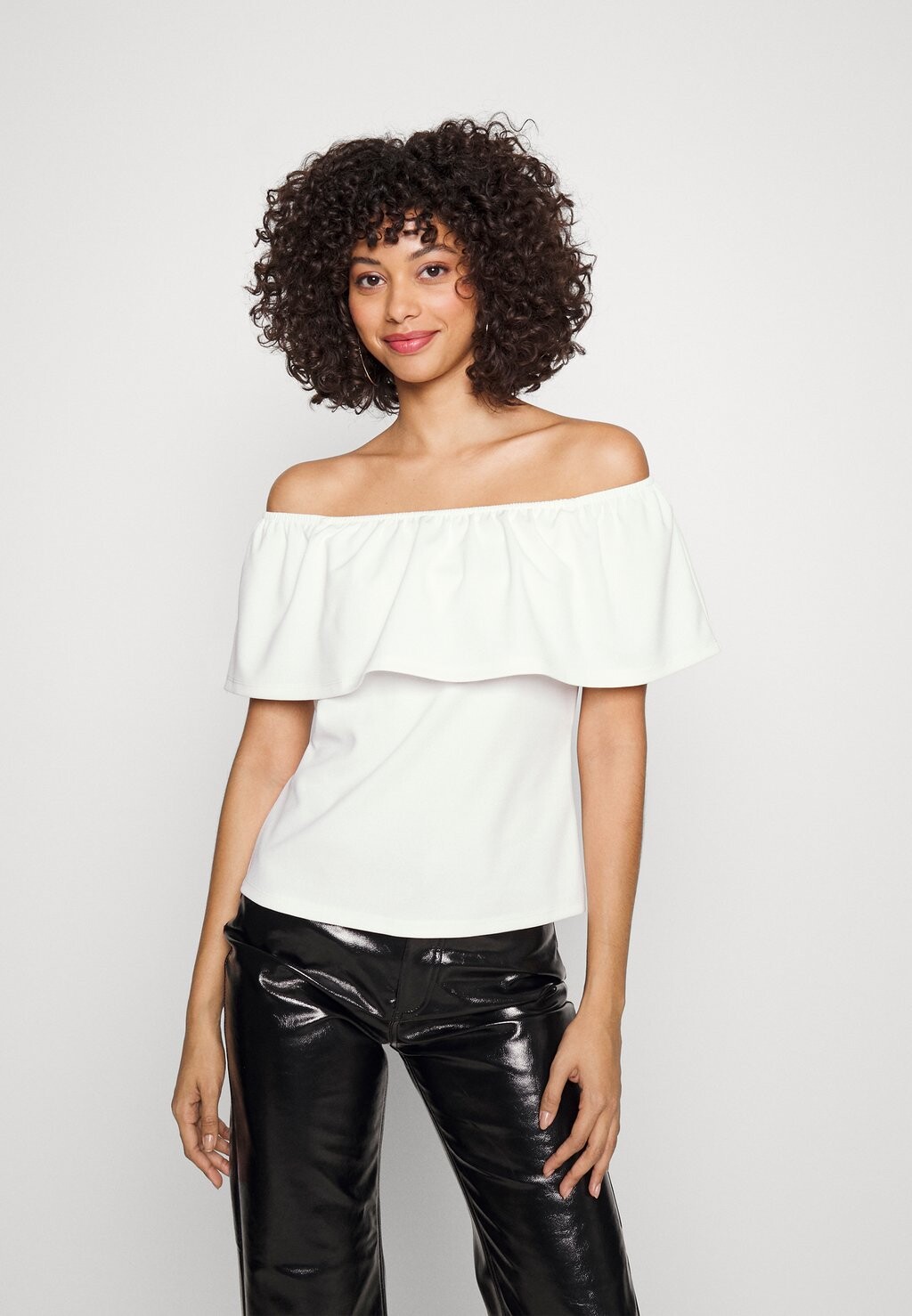 

Блузка Vero Moda