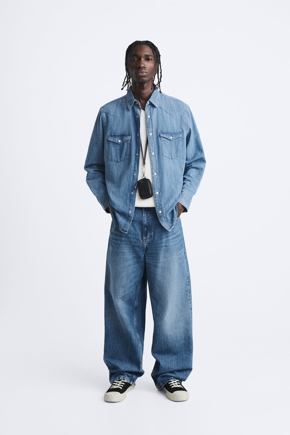 

Джинсовая рубашка ZARA, синий