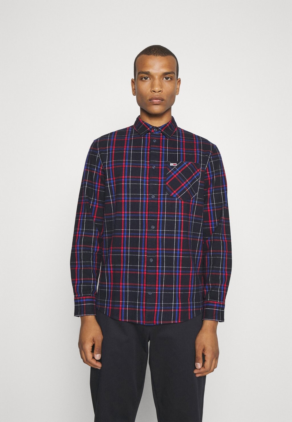 

Рубашка CHECK POCKET Tommy Jeans, небо пустыни