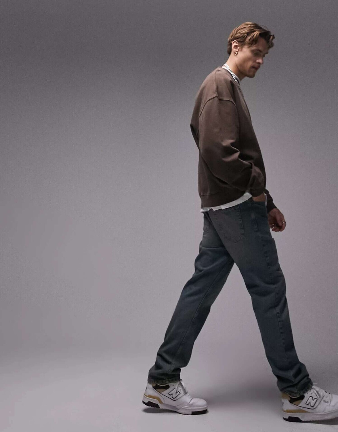 

Свитшот оверсайз Topman коричневого цвета, Коричневый