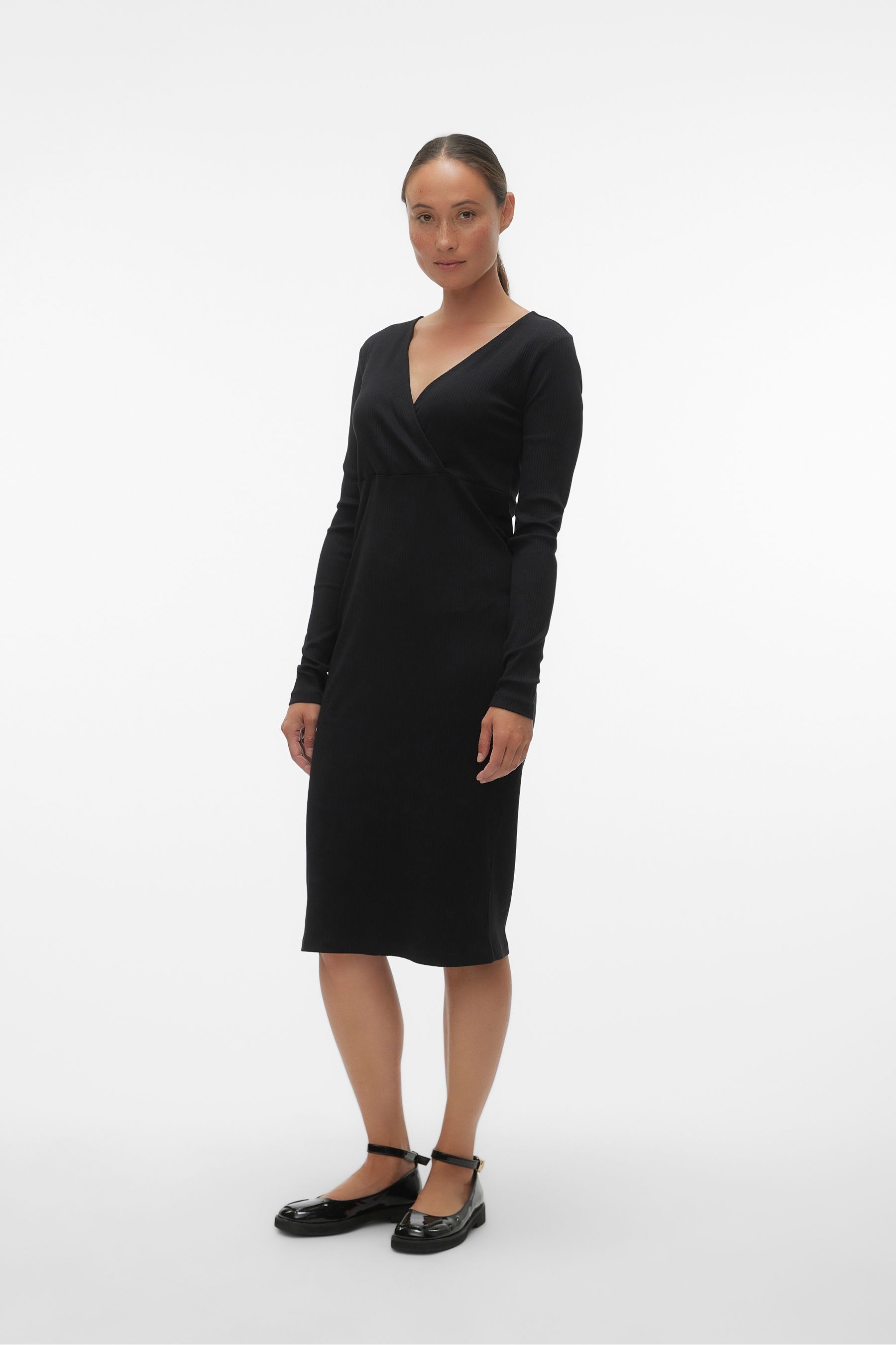 Комфортное платье для беременных Vero Moda в рубчик и стрейчем VERO MODA, черный