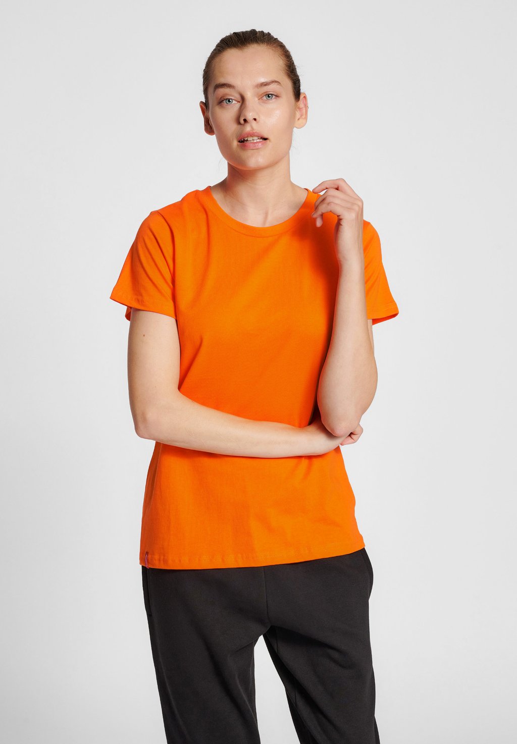 Базовая футболка Hummel, оранжевый