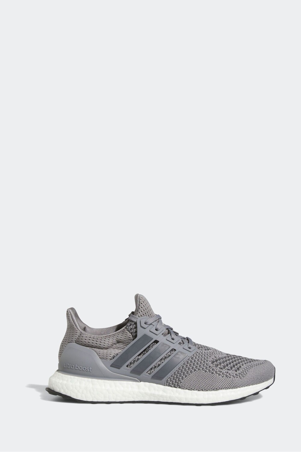 

Легкие спортивные кроссовки Ultraboost adidas, серый