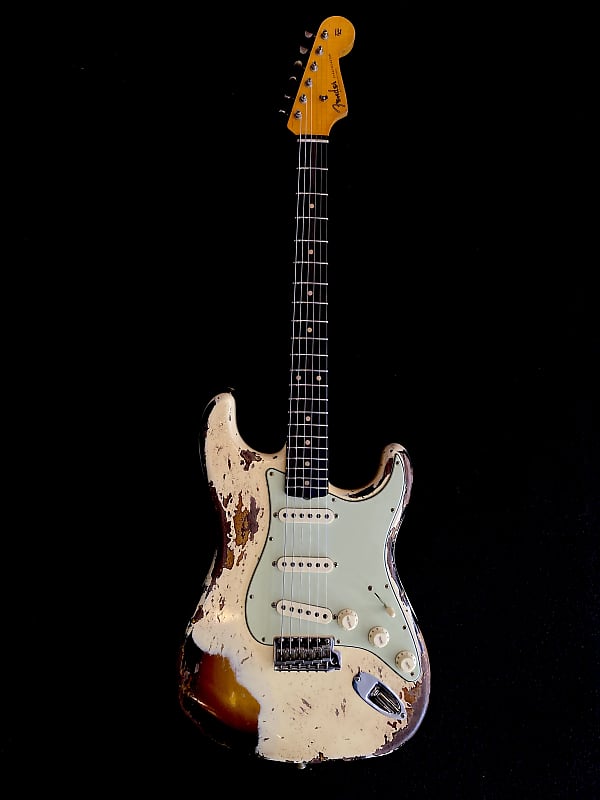 Электрогитара Fender Custom Shop 59 Stratocaster - Super Heavy Relic Vintage White / 3 Tone Sunburst