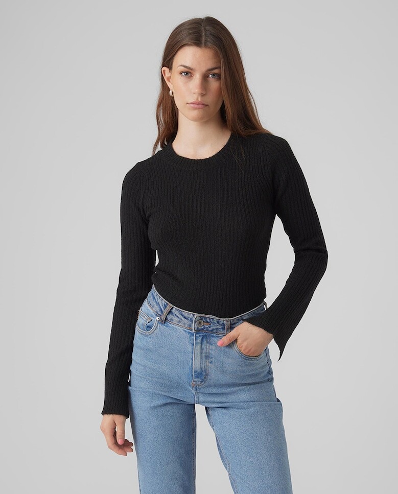 

Женский короткий свитер с вырезами в рукавах Vero Moda, черный