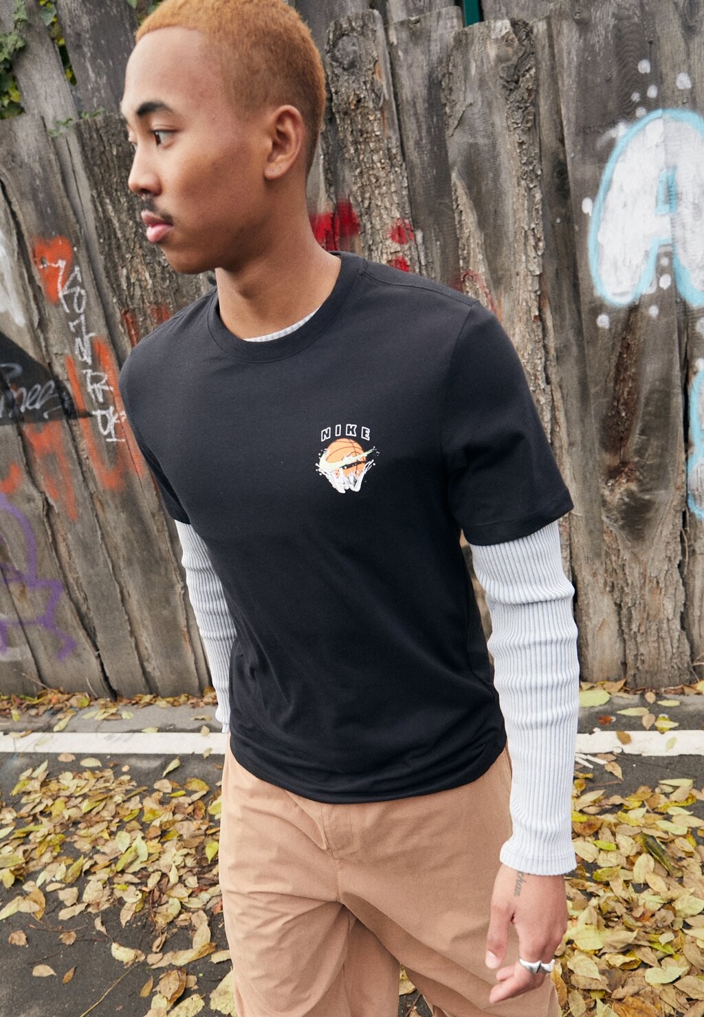 

Футболка с принтом TEE Nike, черный