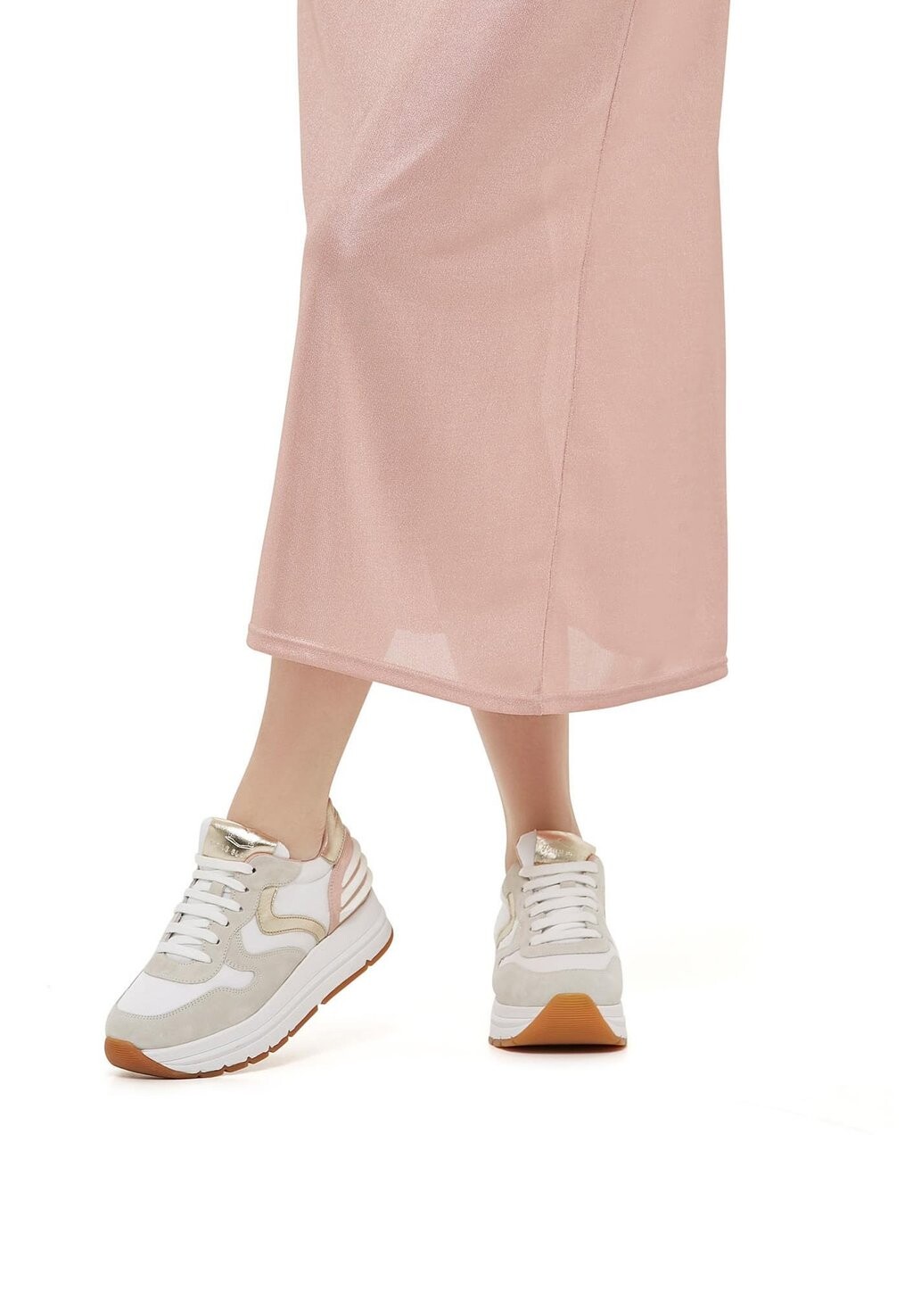 

Кроссовки Voile Blanche