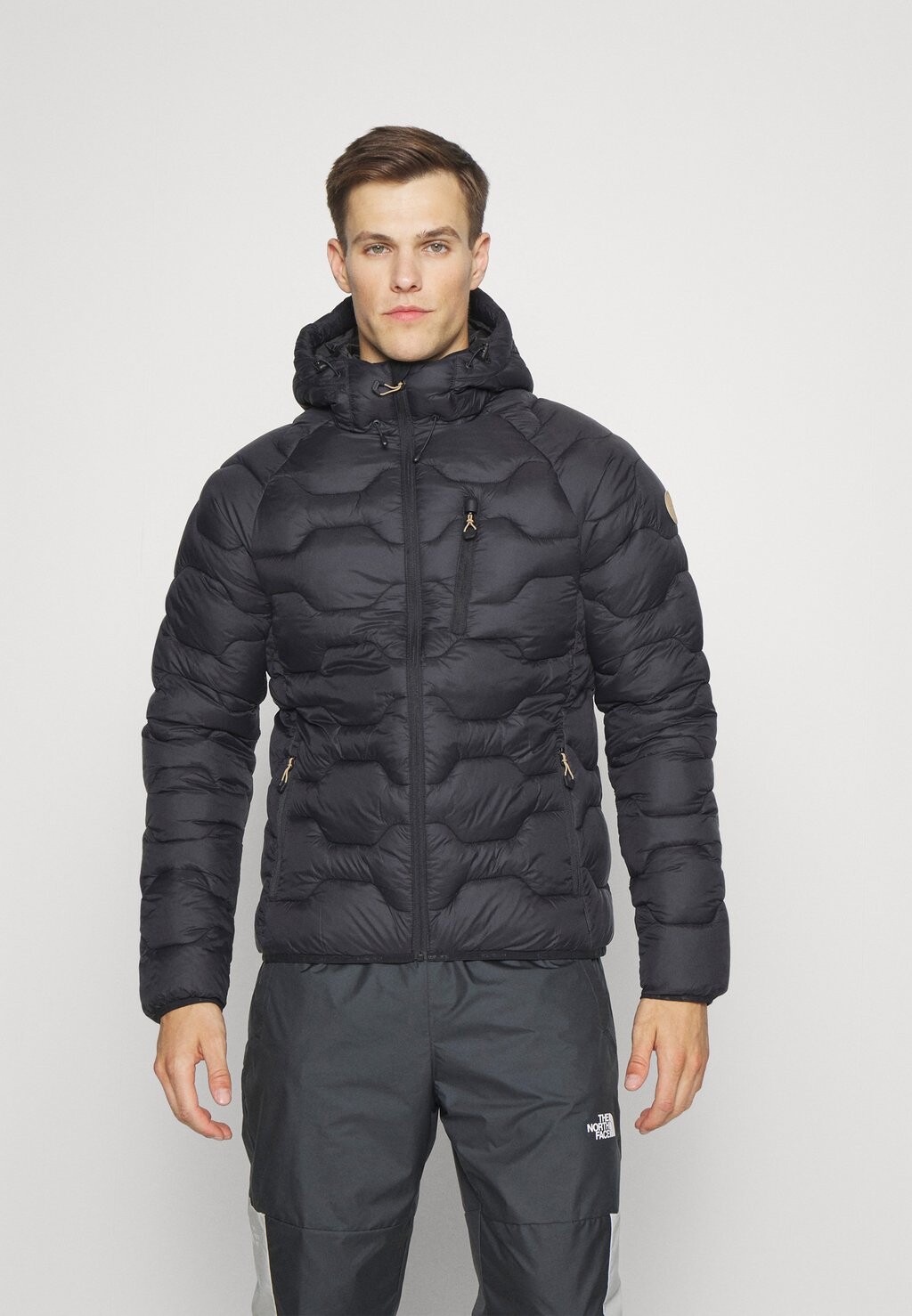 

Куртка зимняя Icepeak