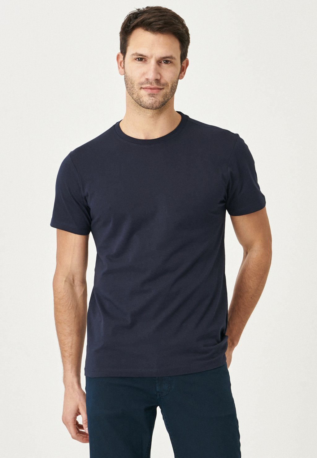 цена Базовая футболка CREWNECK AC&CO / ALTINYILDIZ CLASSICS, цвет Slim Fit Basic T-Shirt (Crew-Neck)
