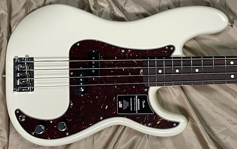 Басс гитара Fender AM Pro II Precision, Olympic White / Rosewood