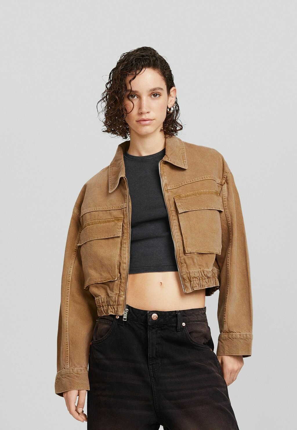 

Джинсовая куртка Bershka