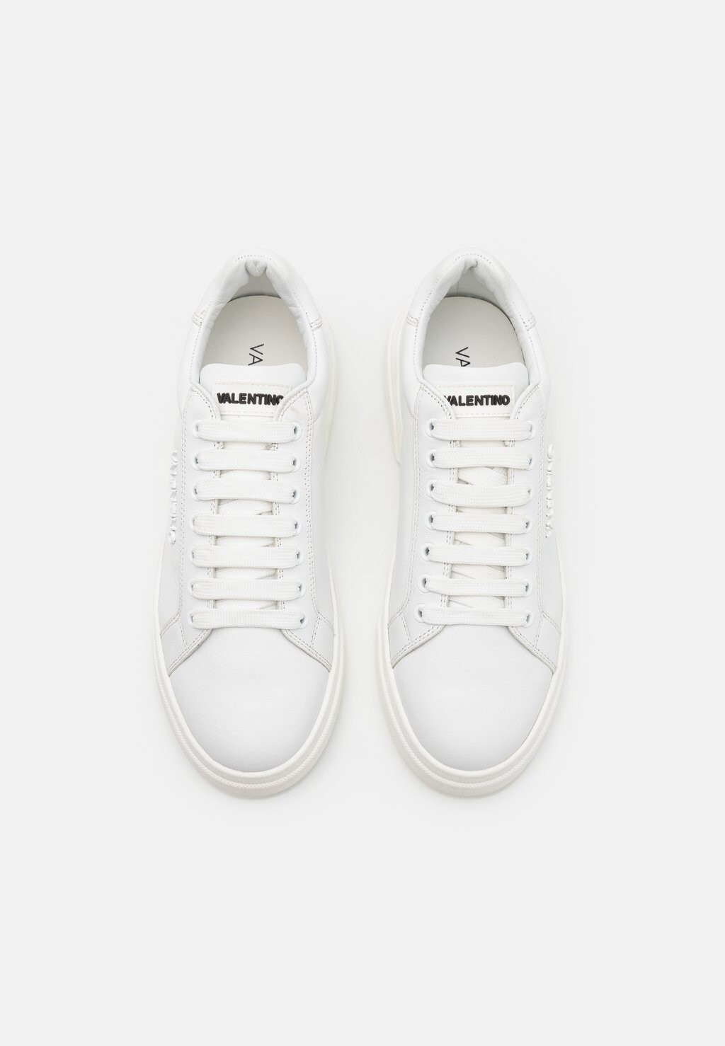 

Кроссовки STUNNY Valentino, белый