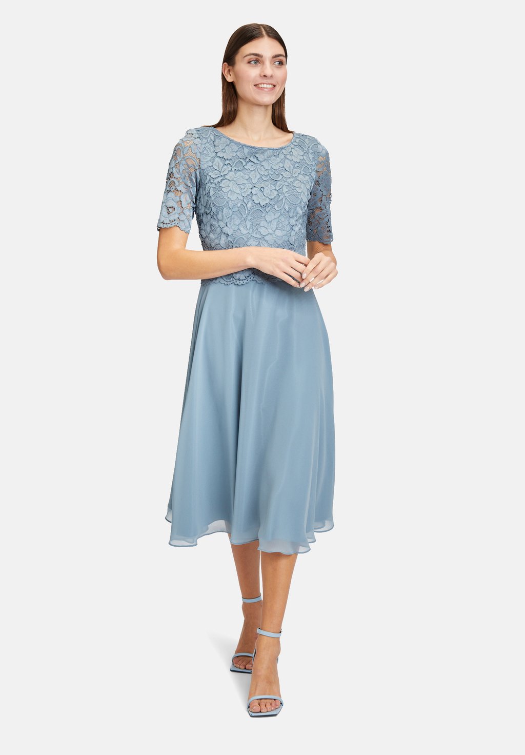 Коктейльное/праздничное платье Vera Mont, цвет bluish grey
