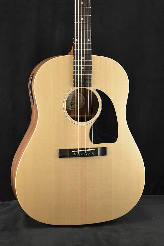 

Акустическая гитара Gibson G-45 Natural