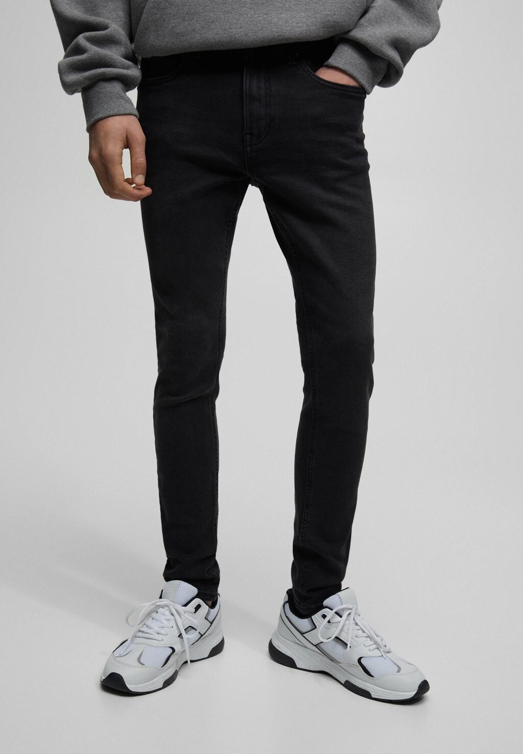 

Джинсы скинни PULL&BEAR