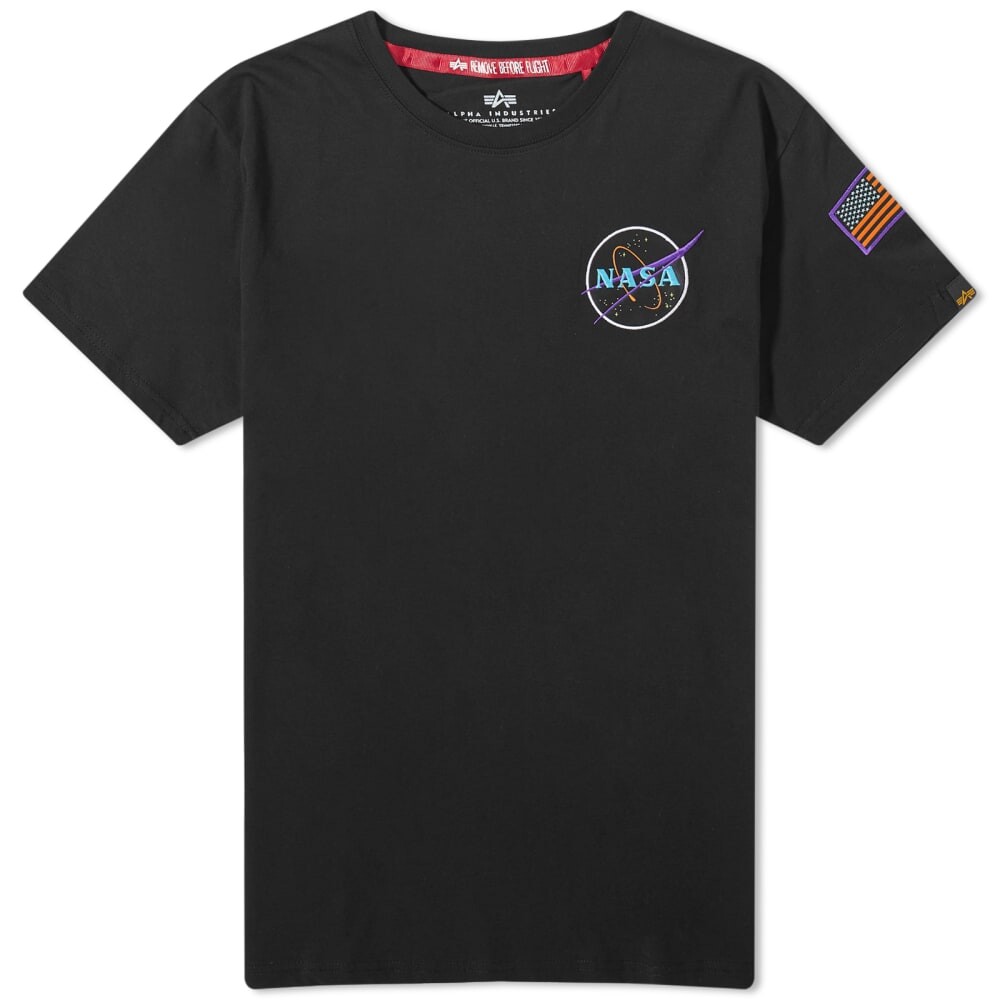 

Футболка Alpha Industries «Спейс Шаттл», черный/неоновый фиолетовый