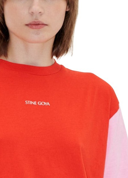 

Футболка Леони Stine Goya