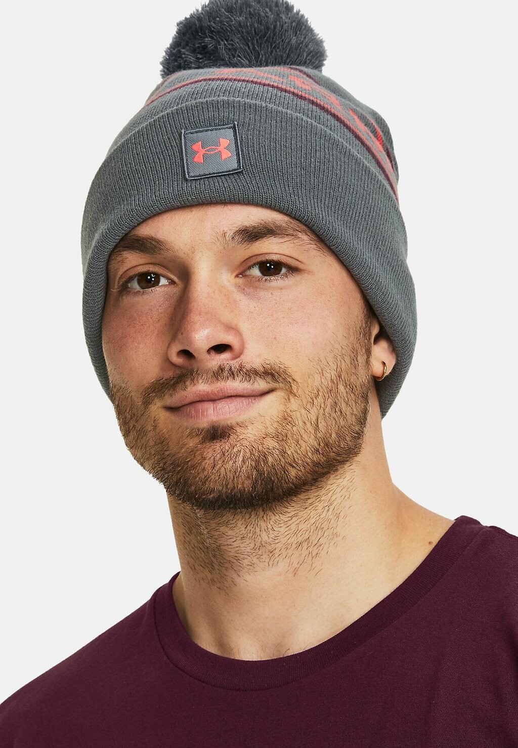 

Шапка HALFTIME POM Under Armour, темно-серый