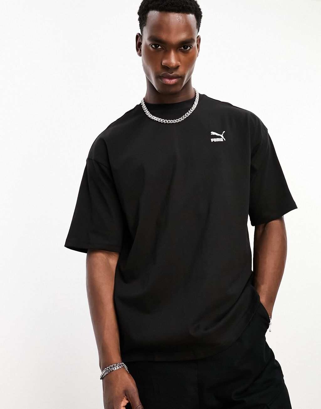 

Черная футболка оверсайз Puma Better Classics