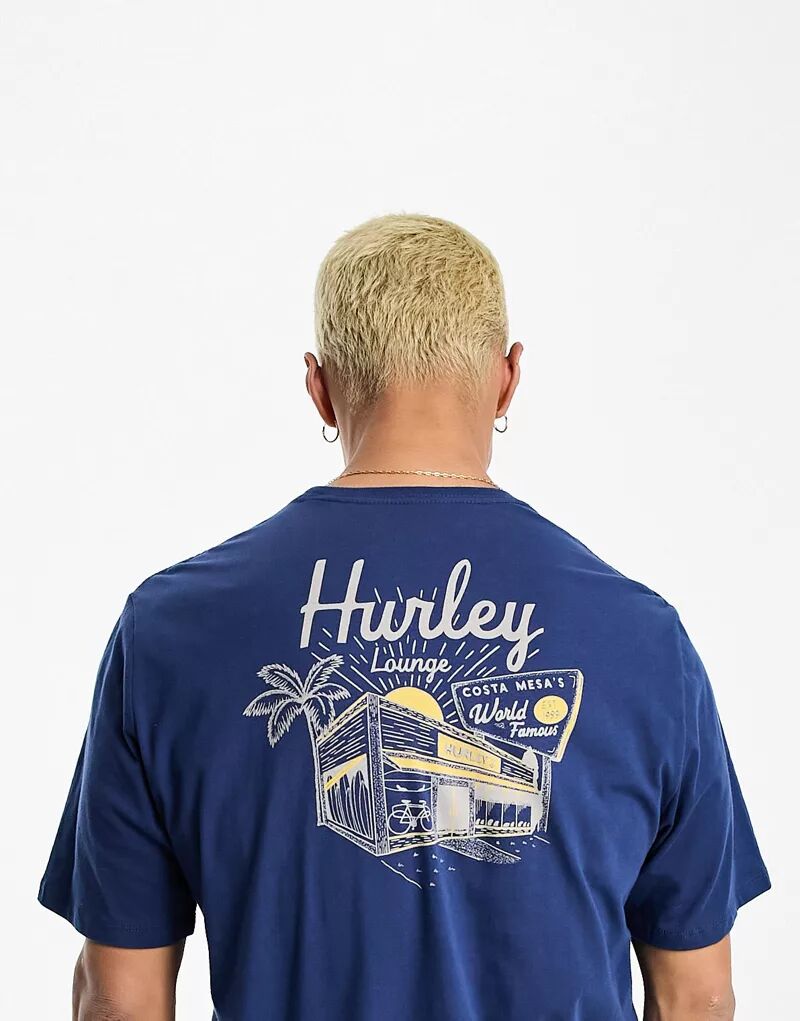 Синяя футболка Hurley с принтом на спине черная футболка hurley с принтом parking pass на спине