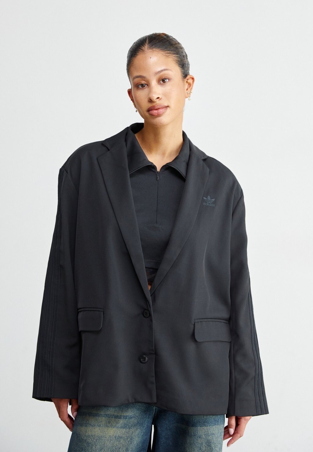 

Блейзер adidas Originals, черный