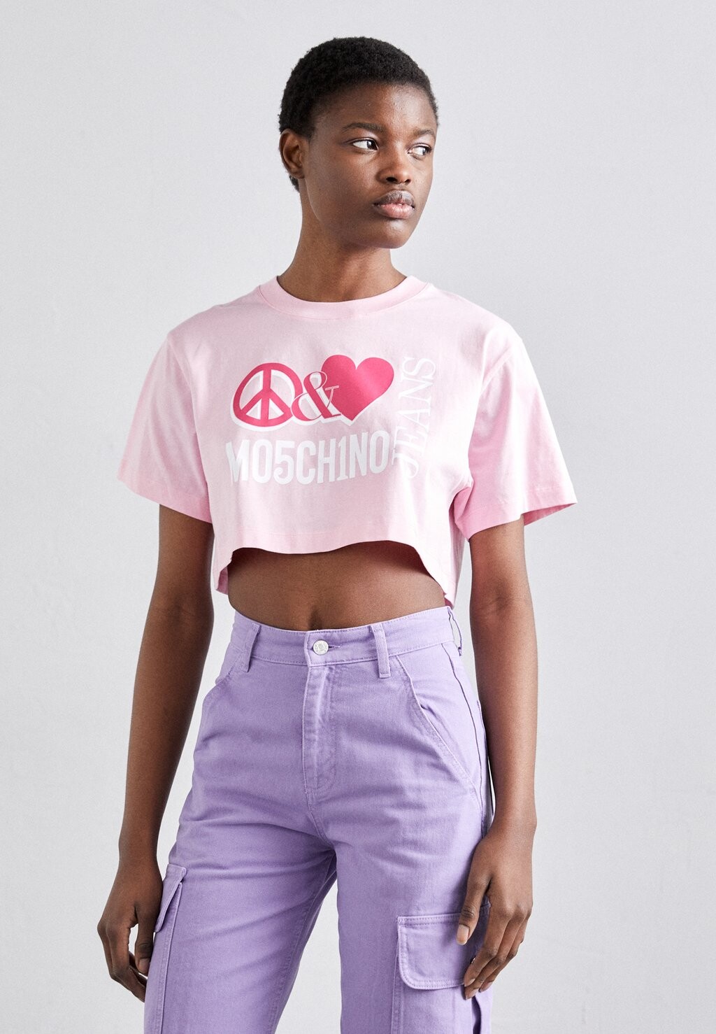 

Футболка с принтом MOSCHINO JEANS, светло-розовый
