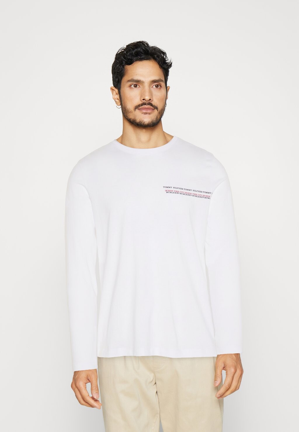 

Футболка с длинными рукавами SMALL BEST MONOTYPE Tommy Hilfiger, белый