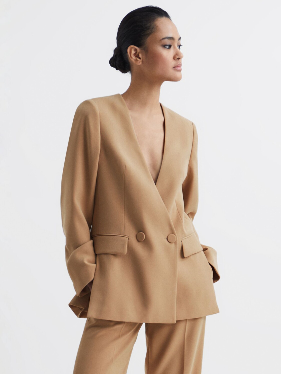 

Блейзер без воротника Margeaux Reiss, нейтральный