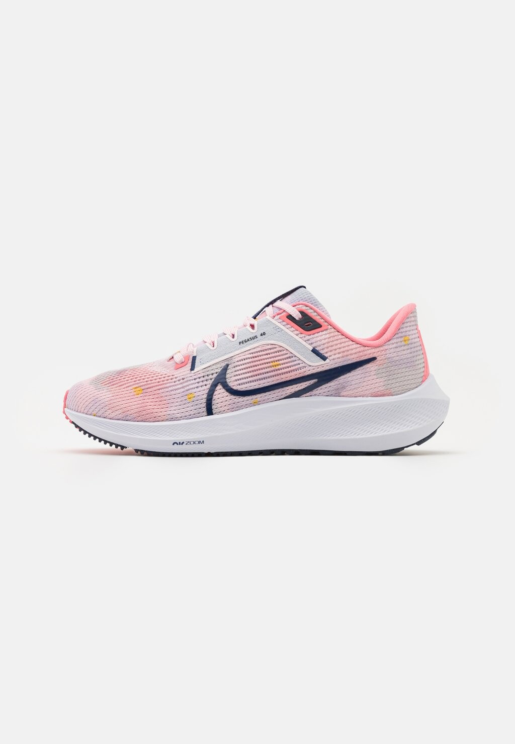 

Кроссовки Nike