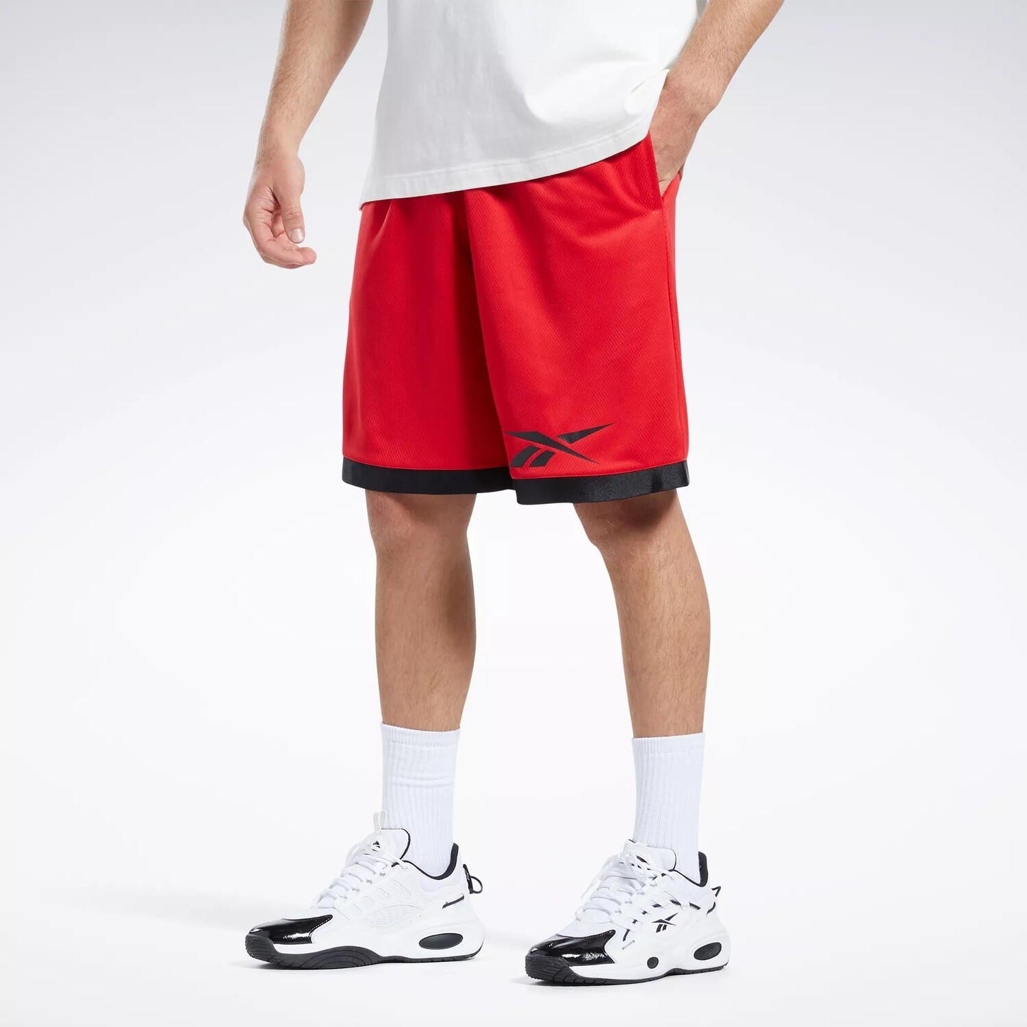 

Баскетбольные сетчатые шорты Reebok, цвет Vector Red