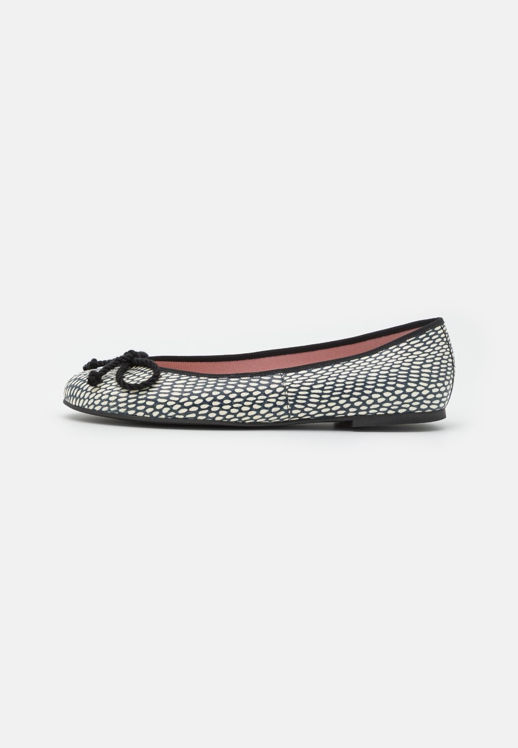 

Балетки Pretty Ballerinas, черный