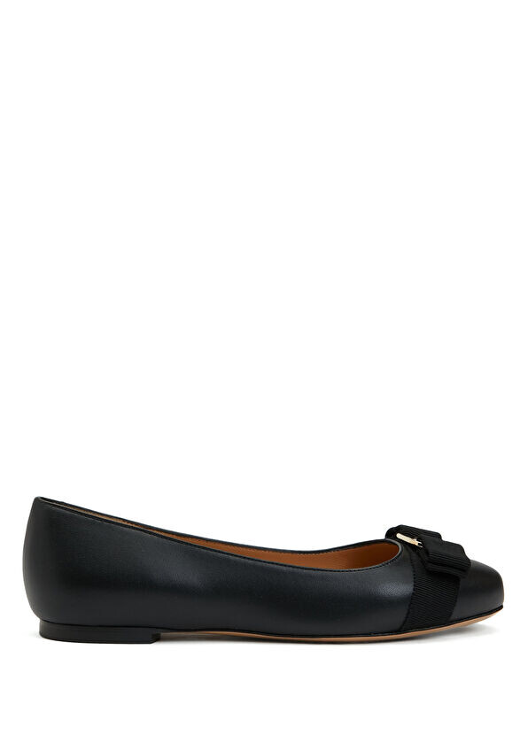 

Кожаные балетки Ferragamo, черный