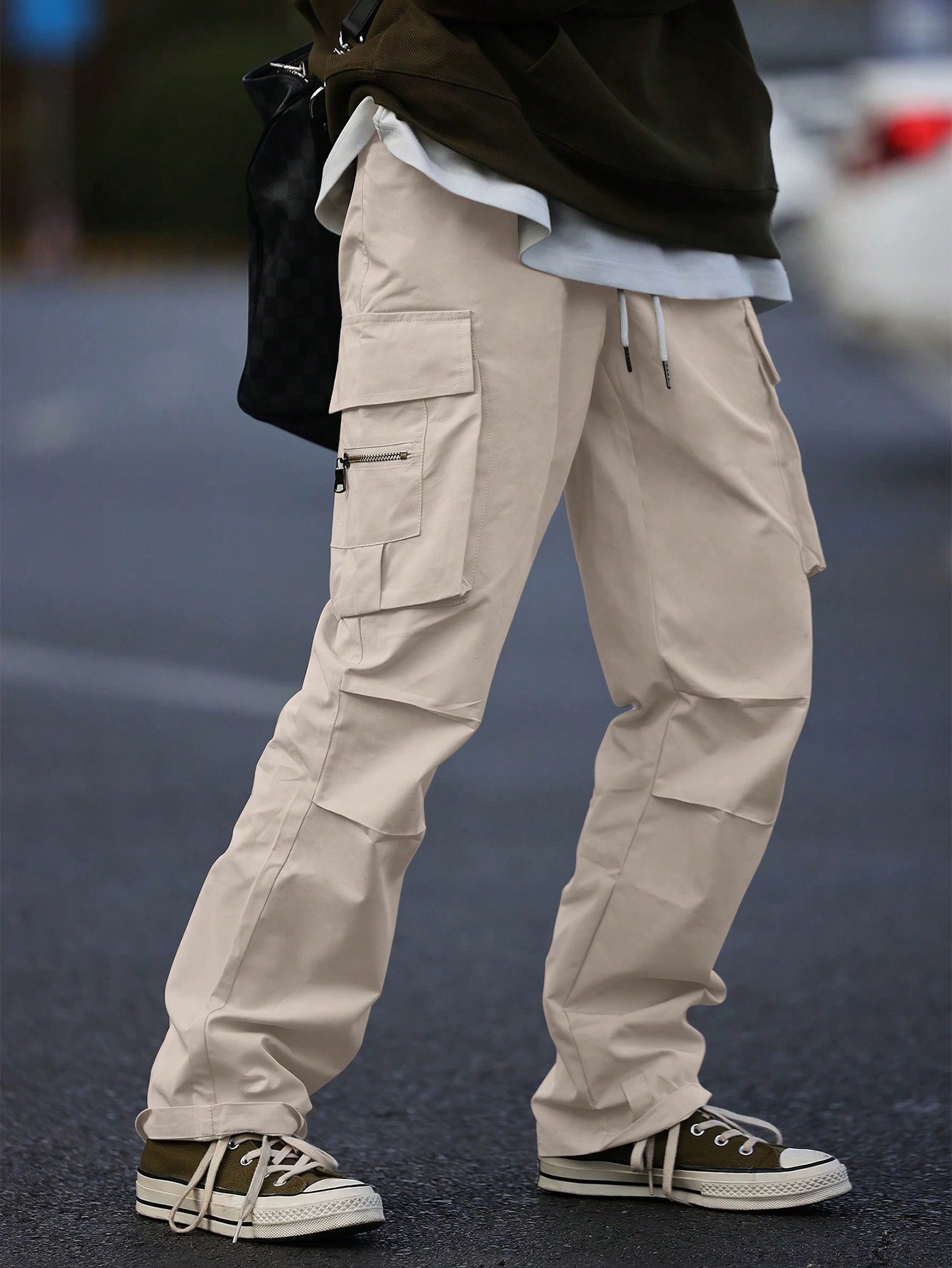 Однотонные брюки с карманами на шнурке Manfinity EMRG, абрикос