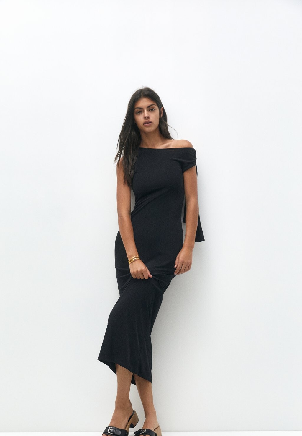 

Летнее платье PULL&BEAR, черный