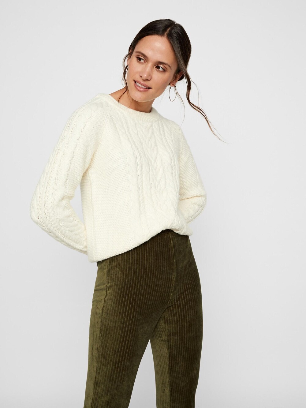 

Свитер Vero Moda PRIYA, натуральный белый