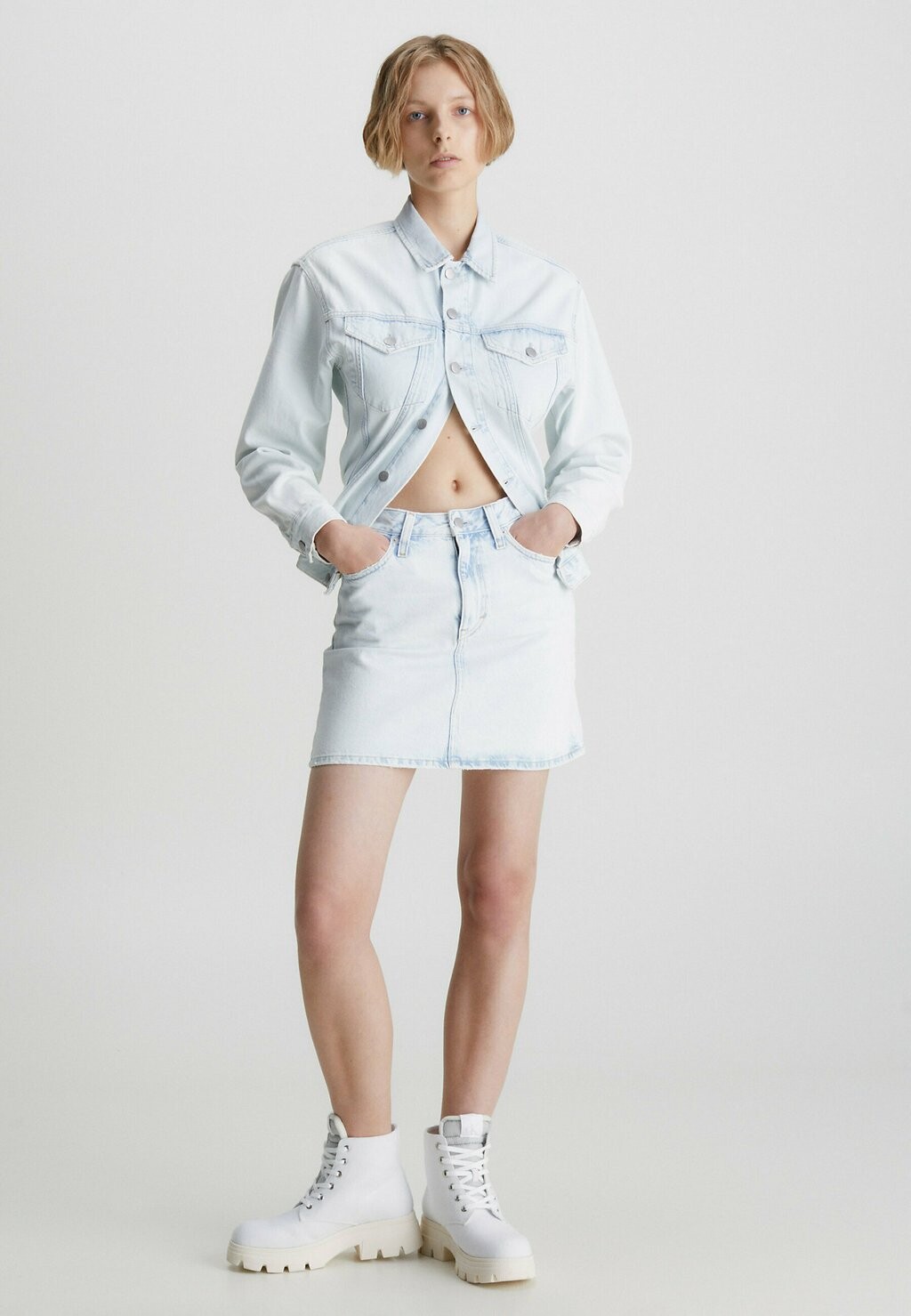 

Мини-юбка Calvin Klein Jeans, деним