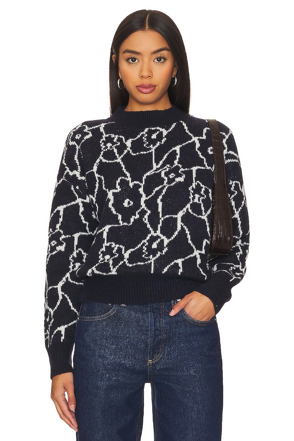

Свитер ASTR the Label Saira, цвет Navy & Cream