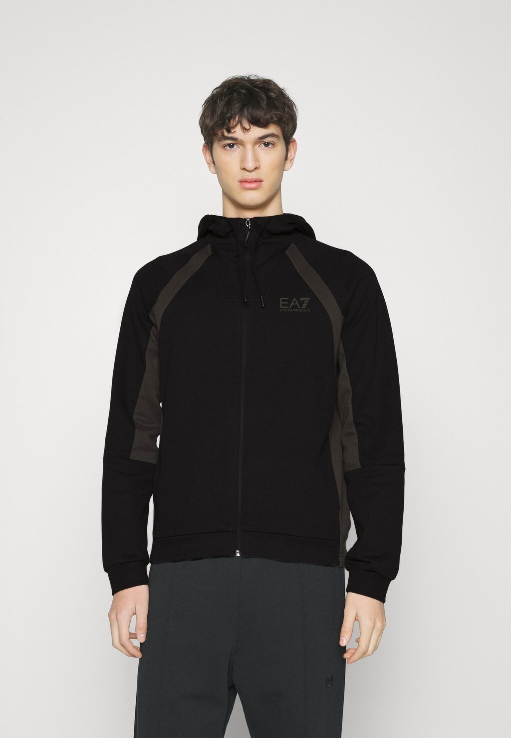 

Свитшот на молнии Armani Emporio, черный