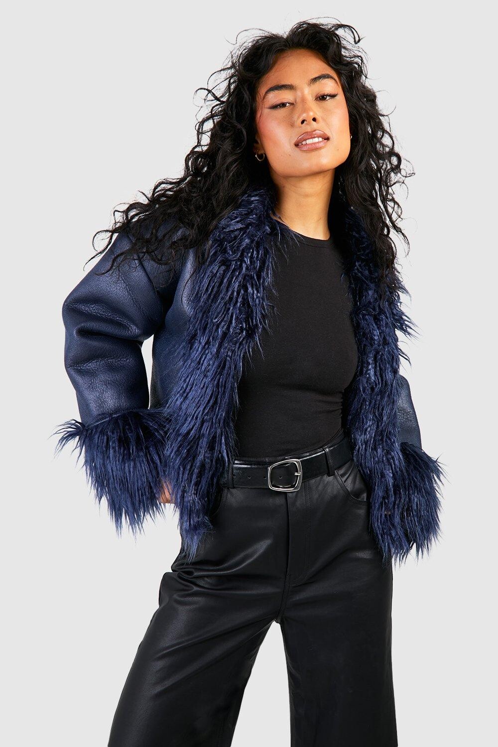 

Кожаная куртка с отделкой из искусственного меха boohoo, темно-синий