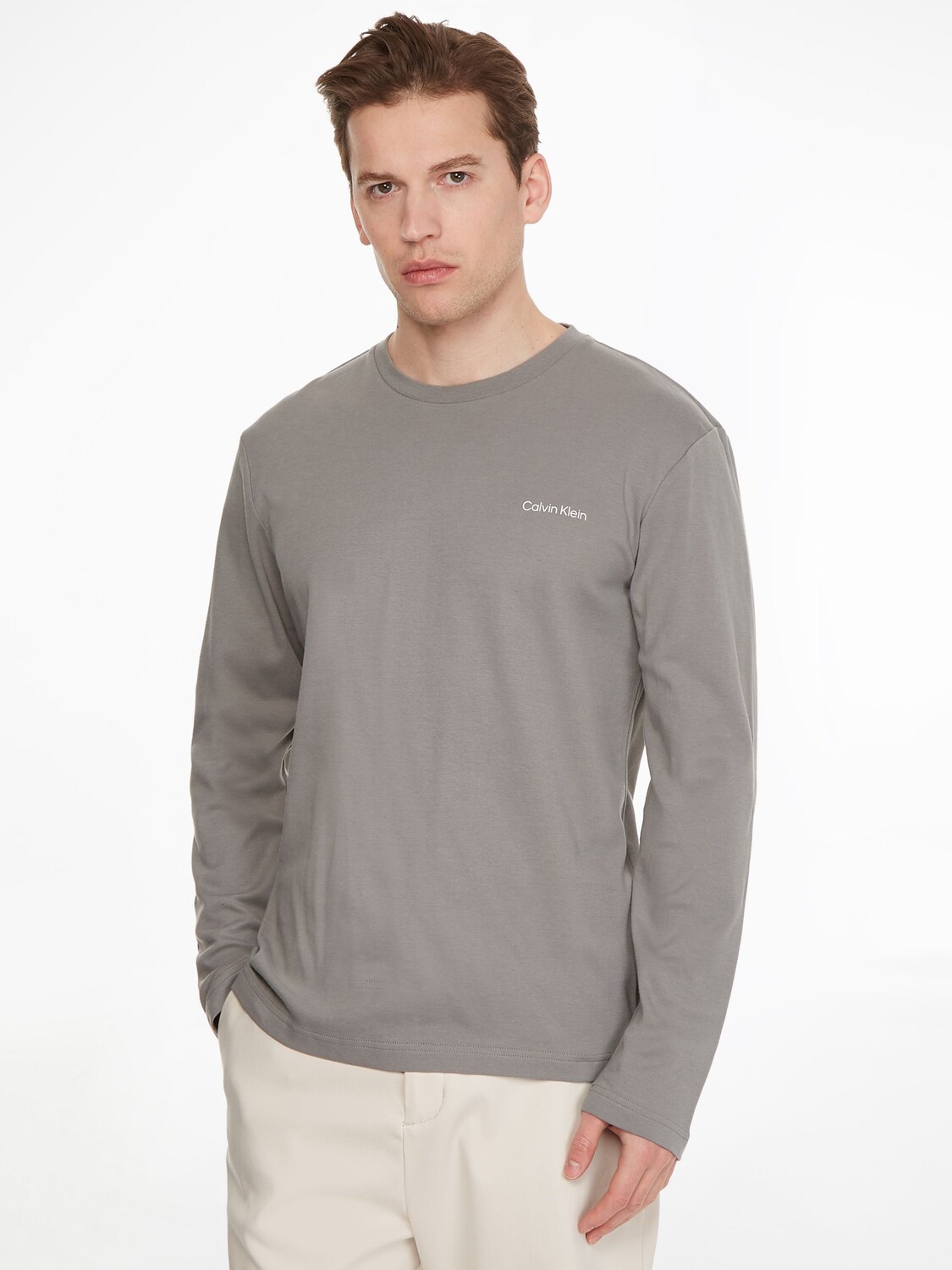 

Футболка с микро-логотипом Calvin Klein из органического хлопка, серый асфальт