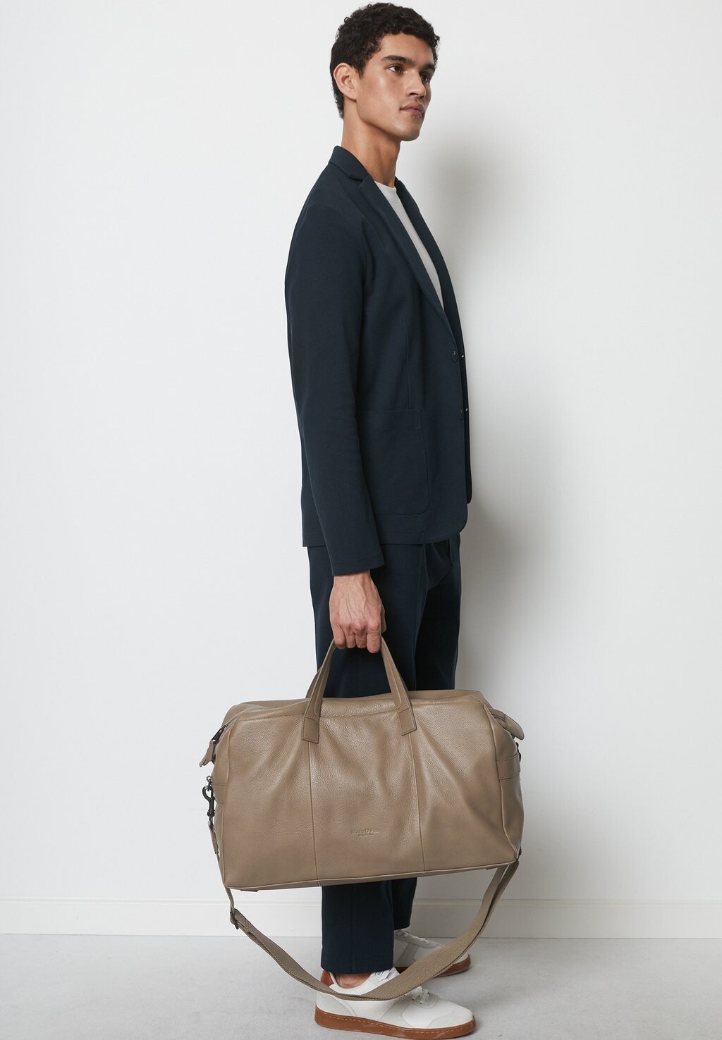 

Сумка Weekender MEDIUM Marc O'Polo, цвет burnt ash