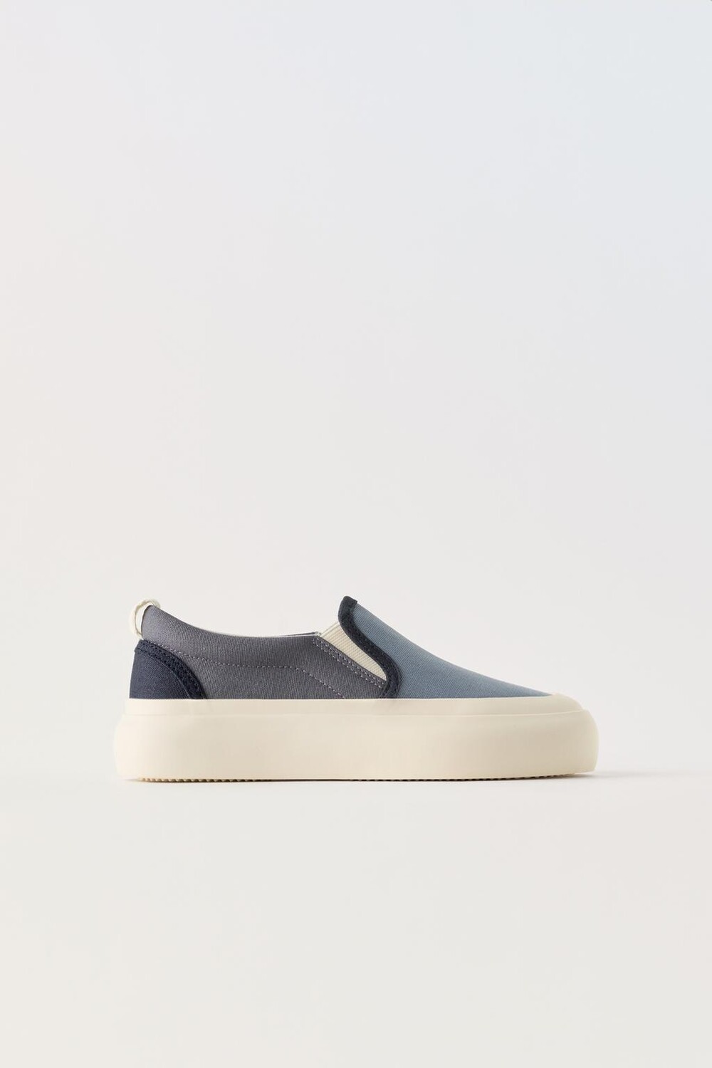 

Джинсовые кроссовки без шнуровки ZARA, синий