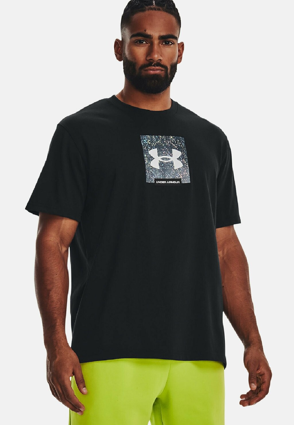 

Футболка с принтом Under Armour, черный