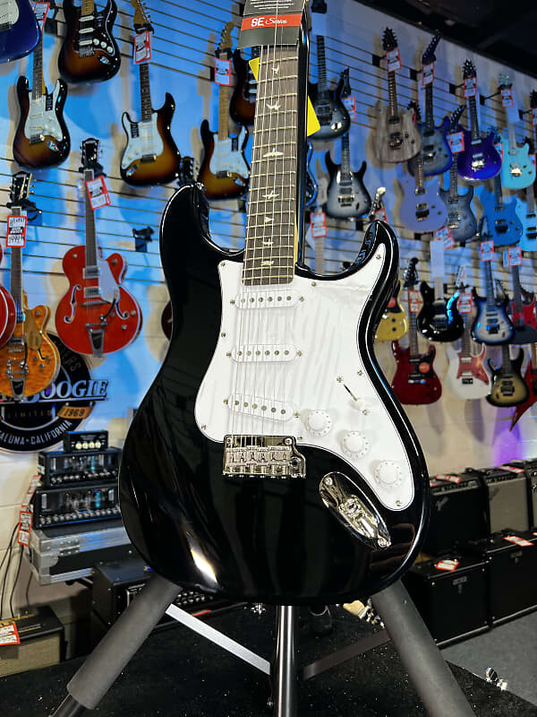 

Электрогитара PRS SE Silver Sky Electric Guitar - Piano Black with Rosewood Fingerboard Authorized Dealer Free Shipping! 242 GET PLEK’D!