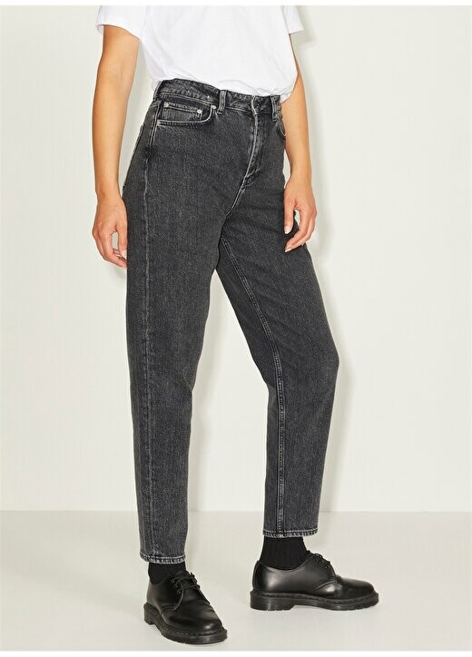

Черные женские джинсовые брюки Mom Fit JXLISBON MOM HW CC4004 NOOS JJXX, черный