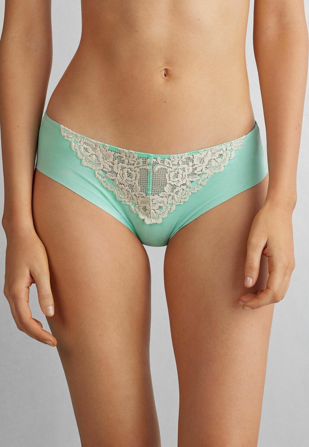 Трусы PRETTY FLOWERS SEAMLESS Intimissimi, цвет weiß j glacier green ivory