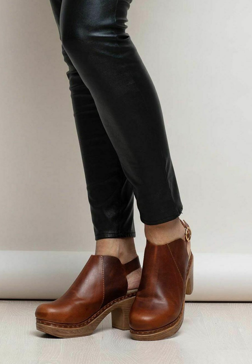 Туфли на платформе TYRA Calou Stockholm, цвет brown